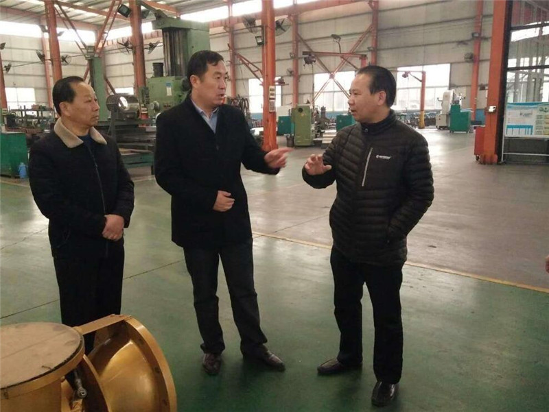 章丘双山街道党工委书记李屹东考察manbet